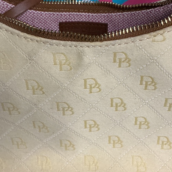 Dooney & Bourke Tan and Brown Hobo Bag NWT - Picture 2 of 4